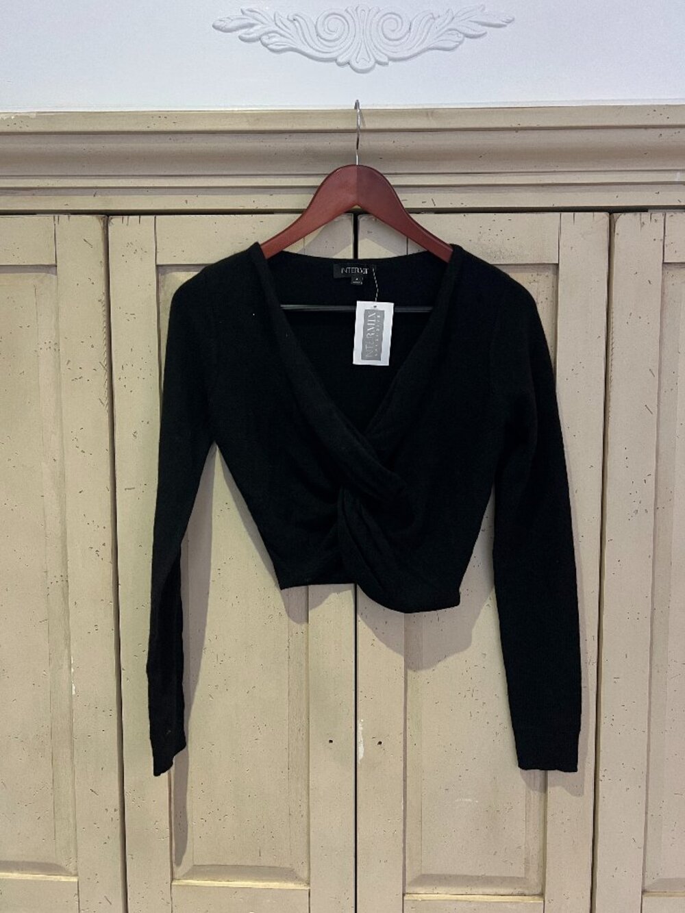 INTERMIX Crawford Twist Front Cashmere Cropped Sweater Black Size P NWT